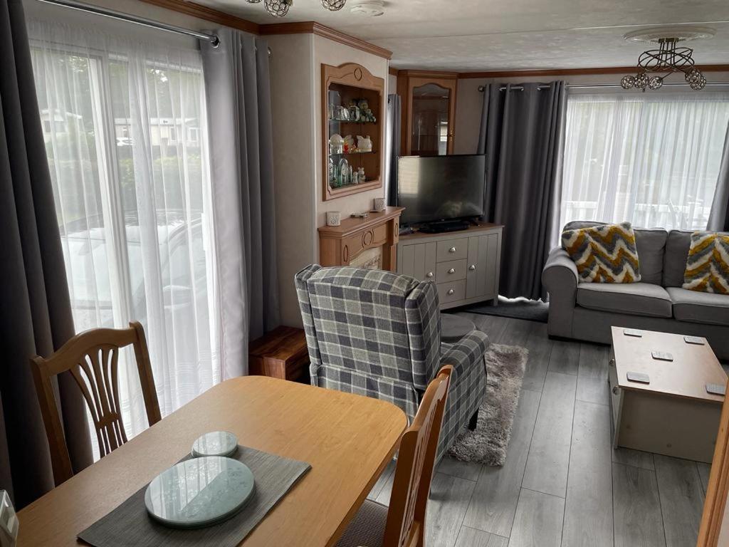 Belfry 6 - Homely Spacious Caravan Seton Sands Port Seton Exterior foto